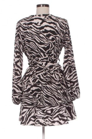 Kleid NEW COLLECTION, Größe S, Farbe Mehrfarbig, Preis € 33,99