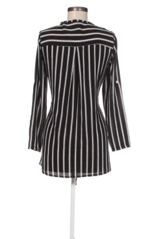 Φόρεμα NEW COLLECTION, Μέγεθος M, Χρώμα Πολύχρωμο, Τιμή 30,99 €