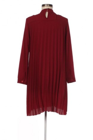 Sukienka NEW COLLECTION, Rozmiar M, Kolor Czerwony, Cena 157,99 zł