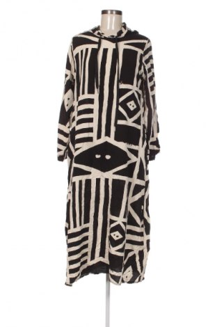 Φόρεμα New Style, Μέγεθος S, Χρώμα Πολύχρωμο, Τιμή 18,99 €