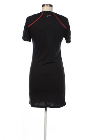 Šaty  Nike, Veľkosť M, Farba Čierna, Cena  72,95 €