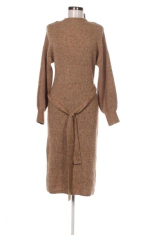 Rochie ONLY, Mărime M, Culoare Maro, Preț 202,99 Lei