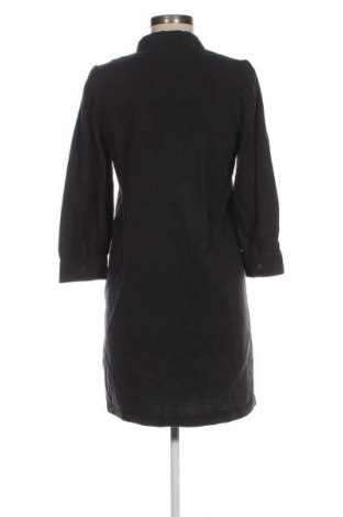 Kleid ONLY, Größe M, Farbe Grau, Preis 53,99 €