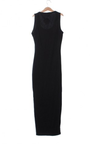 Kleid Pretty Little Thing, Größe S, Farbe Schwarz, Preis 14,91 €