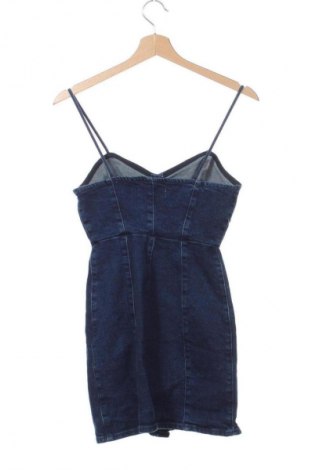 Sukienka Pull&Bear, Rozmiar S, Kolor Zielony, Cena 127,99 zł