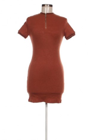 Rochie Pull&Bear, Mărime L, Culoare Maro, Preț 94,99 Lei