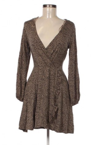Šaty  Pull&Bear, Velikost M, Barva Vícebarevné, Cena  469,00 Kč