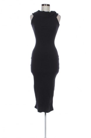 Φόρεμα Pull&Bear, Μέγεθος M, Χρώμα Μαύρο, Τιμή 18,99 €