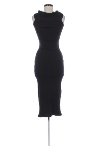 Φόρεμα Pull&Bear, Μέγεθος M, Χρώμα Μαύρο, Τιμή 18,99 €