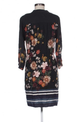 Kleid Reserved, Größe L, Farbe Mehrfarbig, Preis € 14,83