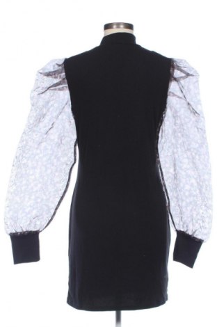 Kleid River Island, Größe M, Farbe Schwarz, Preis € 24,67