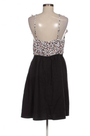 Kleid SHEIN, Größe XL, Farbe Mehrfarbig, Preis € 12,99