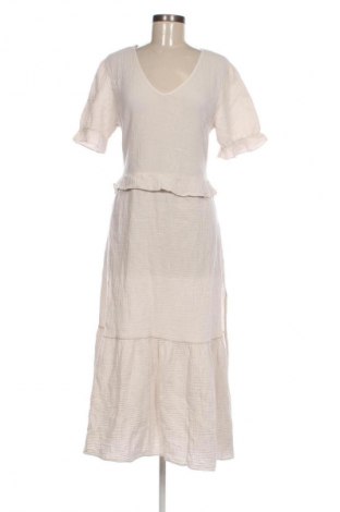 Φόρεμα Sassy Classy, Μέγεθος M, Χρώμα Εκρού, Τιμή 69,99 €
