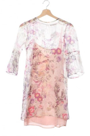 Sukienka Sisley, Rozmiar S, Kolor Kolorowy, Cena 268,99 zł