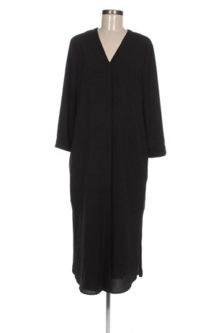 Φόρεμα Skinwear, Μέγεθος L, Χρώμα Μαύρο, Τιμή 30,99 €