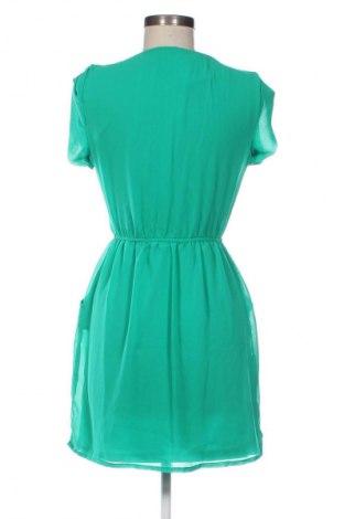 Φόρεμα Stradivarius, Μέγεθος M, Χρώμα Πράσινο, Τιμή 23,02 €