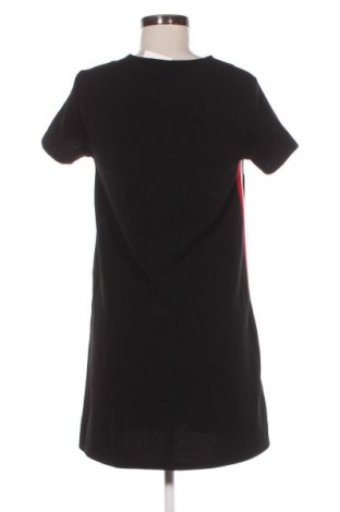 Rochie Stradivarius, Mărime S, Culoare Negru, Preț 94,99 Lei