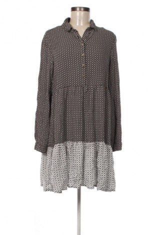 Рокля Superdry, Размер L, Цвят Многоцветен, Цена 48,99 лв.