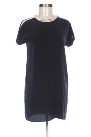 Kleid TWINSET, Größe M, Farbe Schwarz, Preis 35,51 €