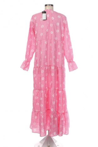 Kleid Trendyol, Größe L, Farbe Mehrfarbig, Preis € 75,99