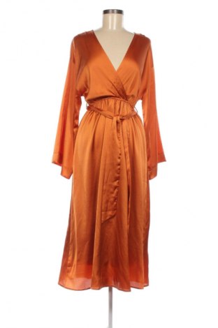 Rochie Trendyol, Mărime M, Culoare Maro, Preț 357,00 Lei