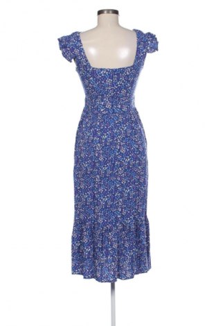 Kleid Trendyol, Größe M, Farbe Mehrfarbig, Preis 24,46 €