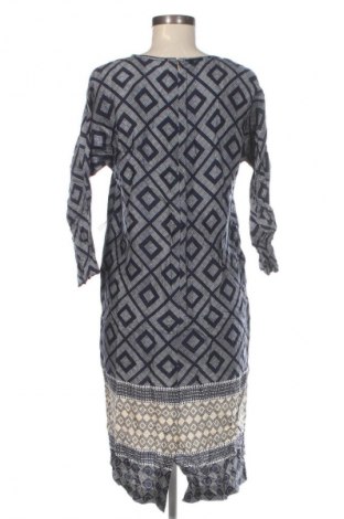 Kleid Trenery, Größe M, Farbe Mehrfarbig, Preis 13,99 €