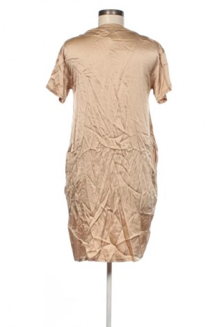 Ruha Unbranded, Méret M, Szín Bézs, Ár 7 879 Ft