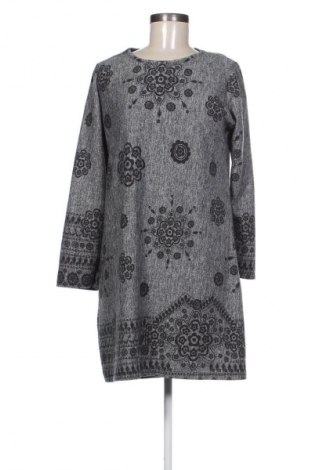 Šaty  Unbranded, Velikost M, Barva Vícebarevné, Cena  367,00 Kč