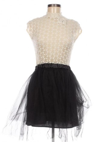 Kleid Unbranded, Größe M, Farbe Mehrfarbig, Preis € 14,83