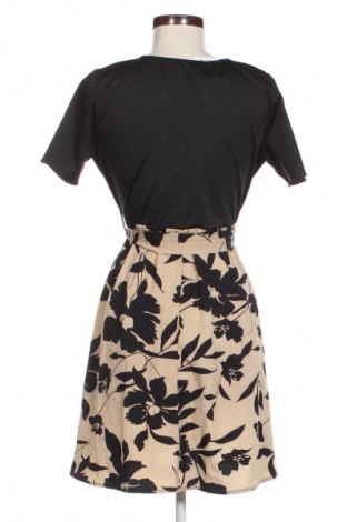 Kleid Unbranded, Größe M, Farbe Mehrfarbig, Preis € 14,96