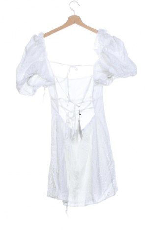 Ruha Unbranded, Méret M, Szín Fehér, Ár 9 737 Ft