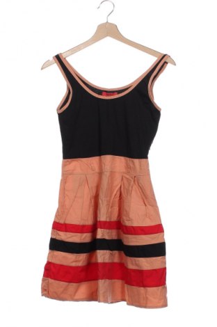 Ruha Unbranded, Méret M, Szín Sokszínű, Ár 6 138 Ft