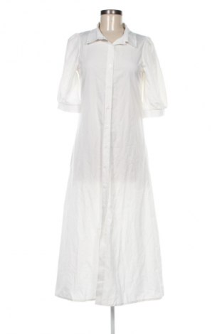 Ruha Unbranded, Méret M, Szín Fehér, Ár 8 329 Ft