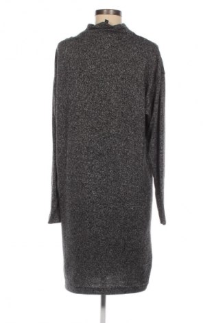 Rochie Uniqlo, Mărime M, Culoare Multicolor, Preț 122,45 Lei