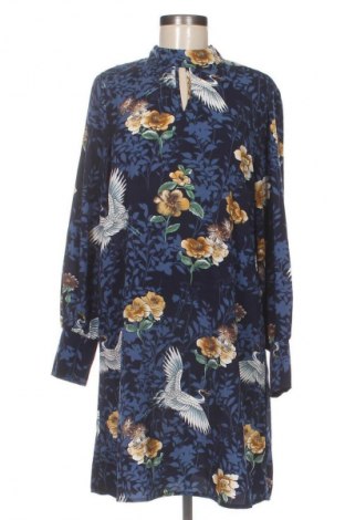 Kleid VILA, Größe M, Farbe Mehrfarbig, Preis 18,99 €