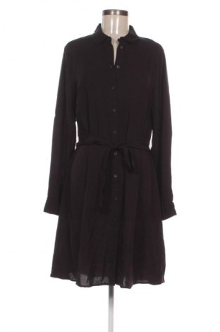 Kleid VILA, Größe M, Farbe Schwarz, Preis 53,99 €