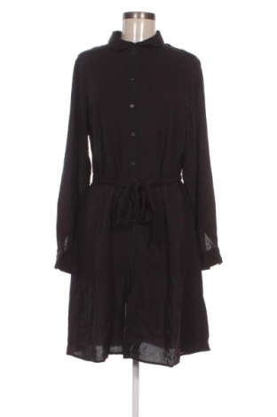 Kleid VILA, Größe M, Farbe Schwarz, Preis 53,99 €