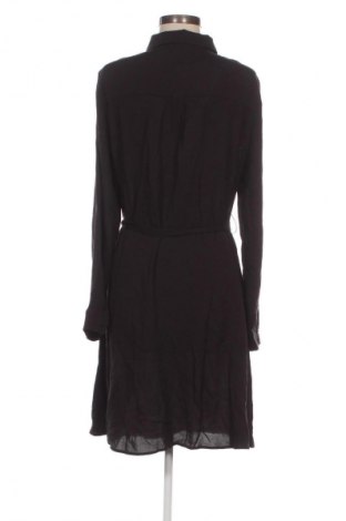 Kleid VILA, Größe M, Farbe Schwarz, Preis 53,99 €