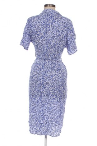 Šaty  Vero Moda, Veľkosť M, Farba Viacfarebná, Cena  19,95 €