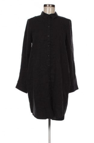 Рокля Vero Moda, Размер M, Цвят Черен, Цена 77,99 лв.