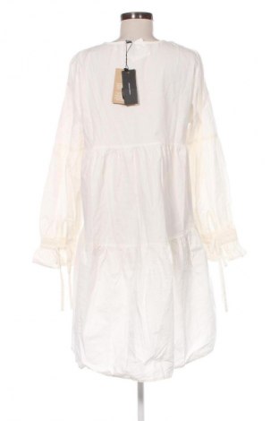 Šaty  Vero Moda, Veľkosť L, Farba Biela, Cena  44,95 €