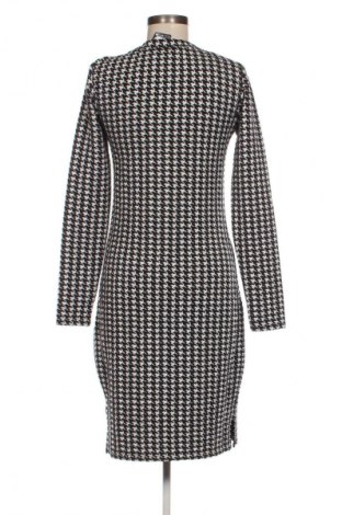 Sukienka Vero Moda, Rozmiar M, Kolor Kolorowy, Cena 203,99 zł