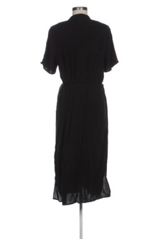 Рокля Vero Moda, Размер XL, Цвят Черен, Цена 70,99 лв.
