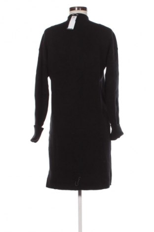 Рокля Vero Moda, Размер S, Цвят Черен, Цена 62,99 лв.