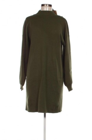 Рокля Vero Moda, Размер M, Цвят Зелен, Цена 56,99 лв.