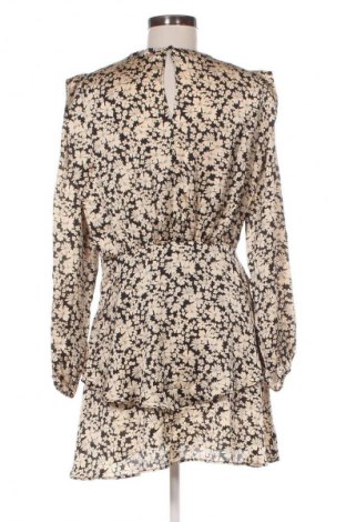 Kleid Zara, Größe L, Farbe Mehrfarbig, Preis 18,99 €