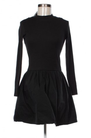 Kleid Zara, Größe S, Farbe Schwarz, Preis € 13,80