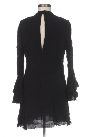 Рокля Zara, Размер L, Цвят Черен, Цена 62,99 лв.