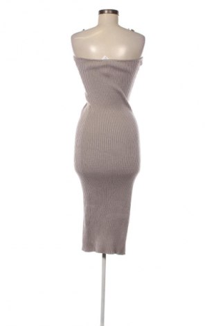 Рокля Zara, Размер M, Цвят Сив, Цена 34,99 лв.